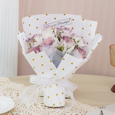 Un buen precio. Imitación de rosas, recuerdos de flores de jabón nuevos, regalo para el Día de los Maestros y el Día de la Madre, al por mayor en línea