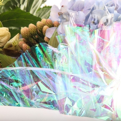 Un buen precio. Venta al por mayor de papel de envoltura de arte floral, cestas de flores, película de arco iris de alta gama, regalos de flores frescas impermeables, ramos de flores y papel de flores en línea