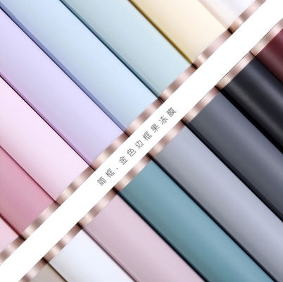 Un buen precio. Papel de celofán para flores, semi-transparente, estilo coreano, con borde dorado, para envolver ramos de flores, a prueba de polvo en línea