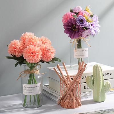 Un buen precio. Flor de simulación transfronteriza sala de estar arreglo floral decoración ramo pequeño adorno interior flor de seda flor seca flor falsa de plástico hecha a mano en línea