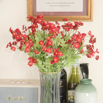 Un buen precio. Simulación de manzanilla flor falsa decoración de sala de estar flor artificial decoración del hogar fotografía decoración ramo de flores bosque boda guía de carretera arreglo floral en línea