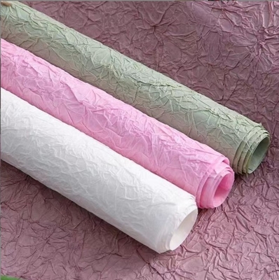 Un buen precio. Papel de regalo de flores plisadas DIY en muchos colores, papel de forro interior con textura de piedra hecho a mano, perfecto para el Día de San Valentín en línea