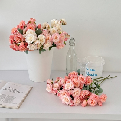 Un buen precio. Simulación de 6 ramos de hibisco y rosas, decoración de la casa europea retro, decoración de la sala de estar, decoraciones de bodas, flores de mano en línea