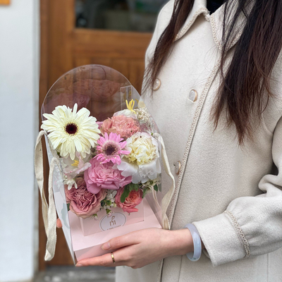Un buen precio. Caja de flores portátil para el día de San Valentín, pvc transparente plegable en línea