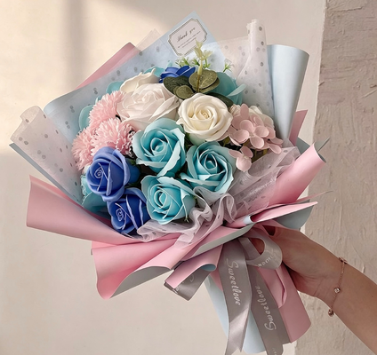 Un buen precio. Flor de jabón Día de San Valentín Día de la Madre Jabón Rosa Bouquet Soltero de clave Florecimiento de jabón en línea