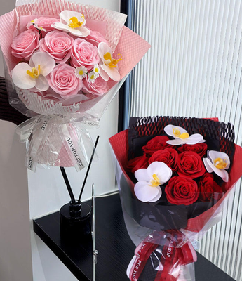 Un buen precio. Jabón de flores de rosa con caja de regalo Día de San Valentín Día de la Madre Jabón de flores de rosas Bouquet Bouquet Jabón Flores en línea