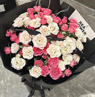 Un buen precio. Día de San Valentín y Día de la Madre Bouquet Preservado Sophie Rosas y Flores de jabón realistas Regalo elegante en un cubo abrazable en línea