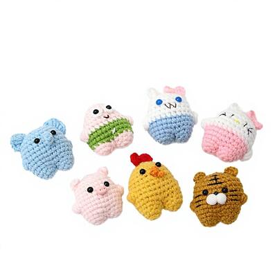 Un buen precio. Muñecos de crochet Amigurumi hechos a mano para la oficina Decoraciones de escritorio para el hogar Regalos en línea