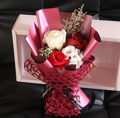 Un buen precio. Venta caliente Flores de jabón Boquete de regalo Caja de flores artificiales Flor seca para el cumpleaños Día de San Valentín Navidad para el Día de la Madre en línea