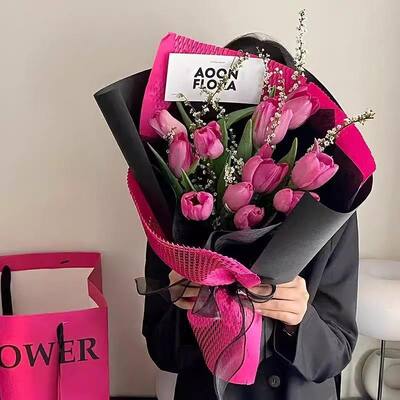 Un buen precio. Elegante estilo conservado de rosa y tulipanes de jabón mezclado Bouquet de flores 17×17×25cm Regalo floral atado a mano para el cumpleaños Regalos para la fiesta del Día de la Madre en línea