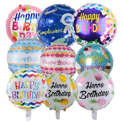 Un buen precio. El aire redondo de la letra del feliz cumpleaños llenó los globos de la hoja los globos de Mylar de 18 pulgadas en línea